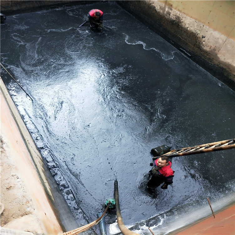 封丘废水池清理